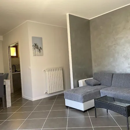 Holiday home Residenza Punta Acquabella *