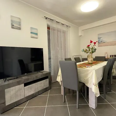 Residenza Punta Acquabella Tatil Evi *