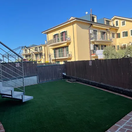 Дом отдыха Residenza Punta Acquabella