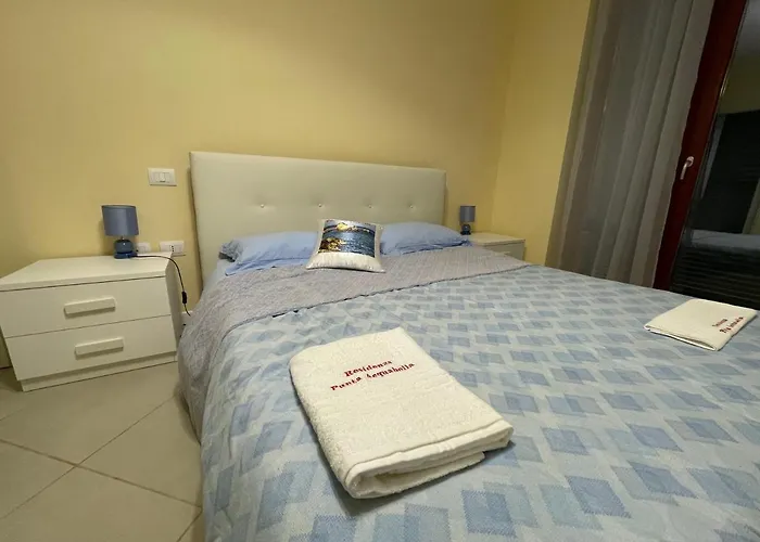 Semesterbostad Residenza Punta Acquabella