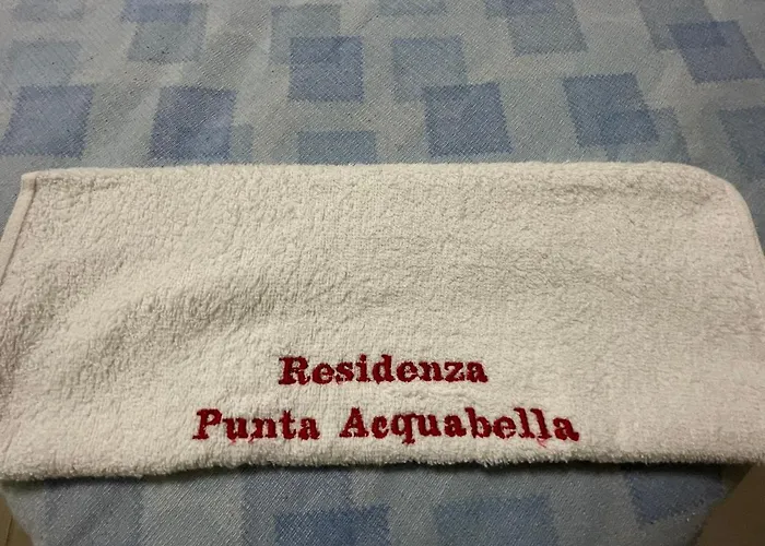 Nyaraló Residenza Punta Acquabella *